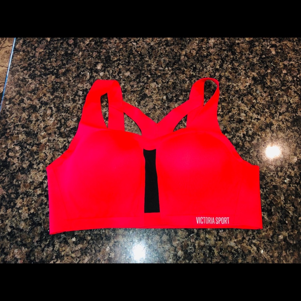 VS sports bra size 36C